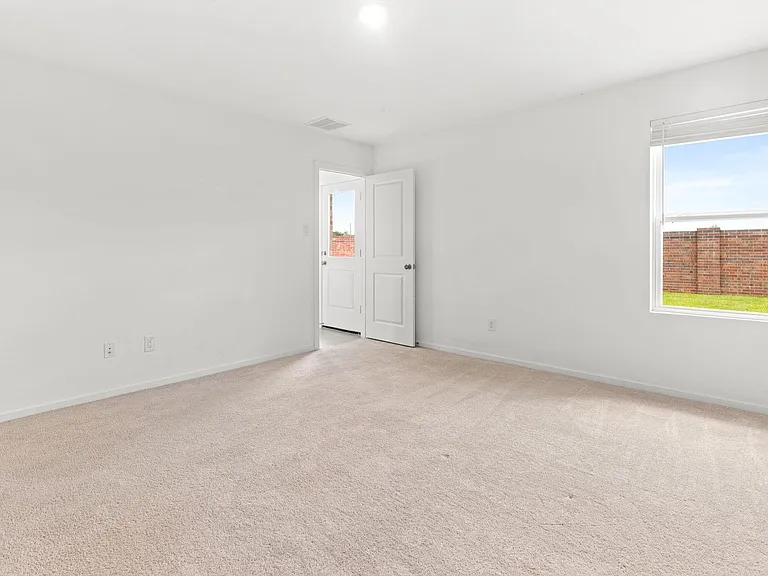 3005 Majestic Sunrise Dr — Photo 12