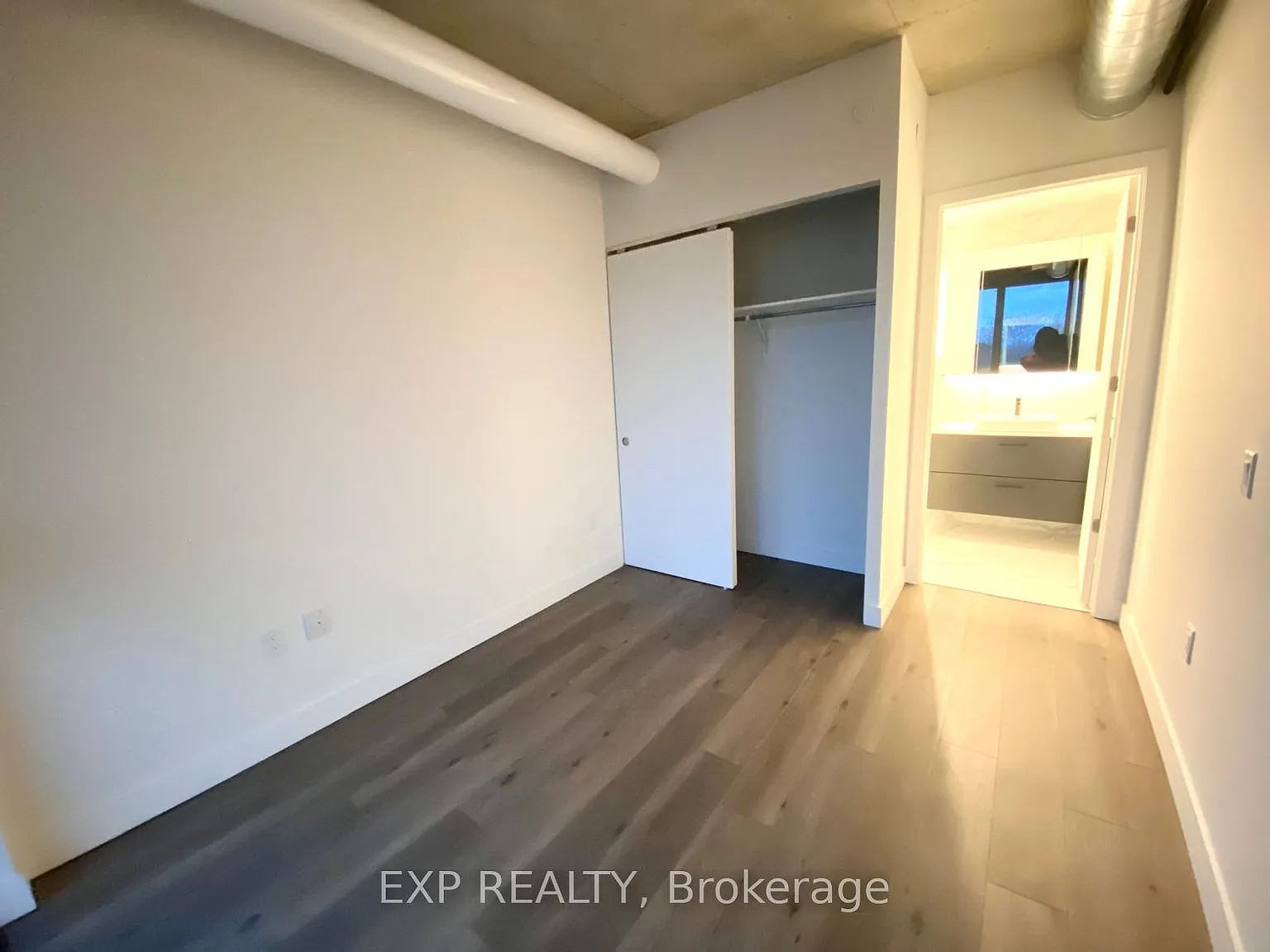 2 bed, $2,650 — Photo 4