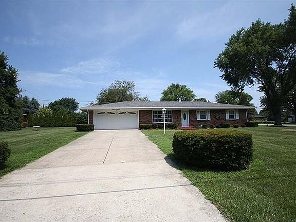2nd image of 4486 Michaels Dr