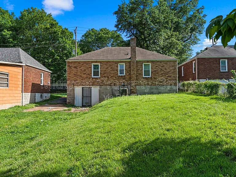 7815 Cler Ave — Photo 20