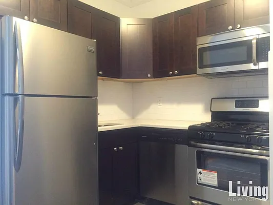 Rented by Living New York | media 14