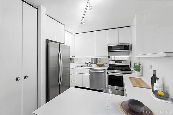 Sold by Douglas Elliman | media 26