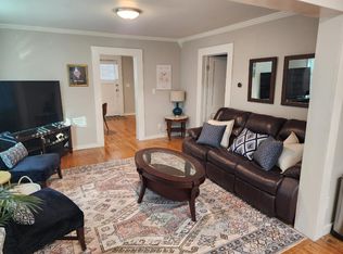 27 N Washington Ave, Greenville, SC 29611