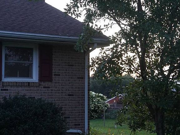 4th image of 104 Royer Rd