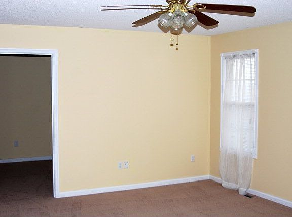 3rd image of 300 Jimeson Way