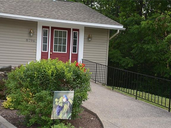 3rd image of 8796 Briggs St