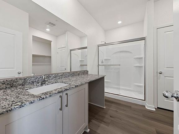 5th image of 7607 Rambutan Pl