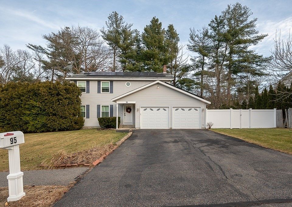 1st image of 95 Loiselle Ave