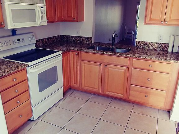 5th image of 1519 Cape Coral Pkwy W APT 3