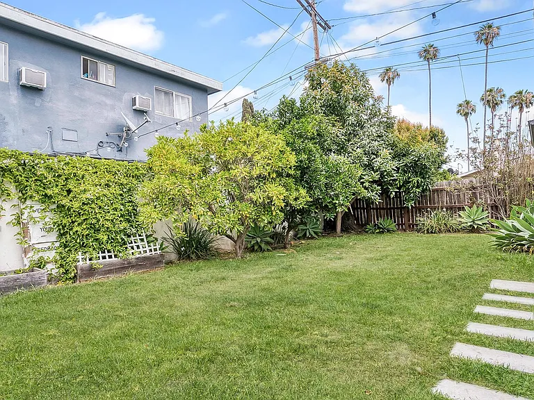 1616 12th Ave — Photo 38