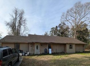 28442 Holly Dr, Lacombe, LA 70445