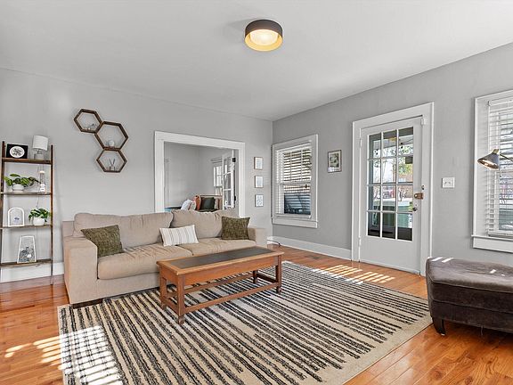5th image of 1920 Kirby Ave
