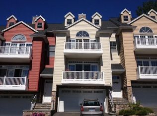 665 River Rd UNIT 4, Shelton, CT 06484