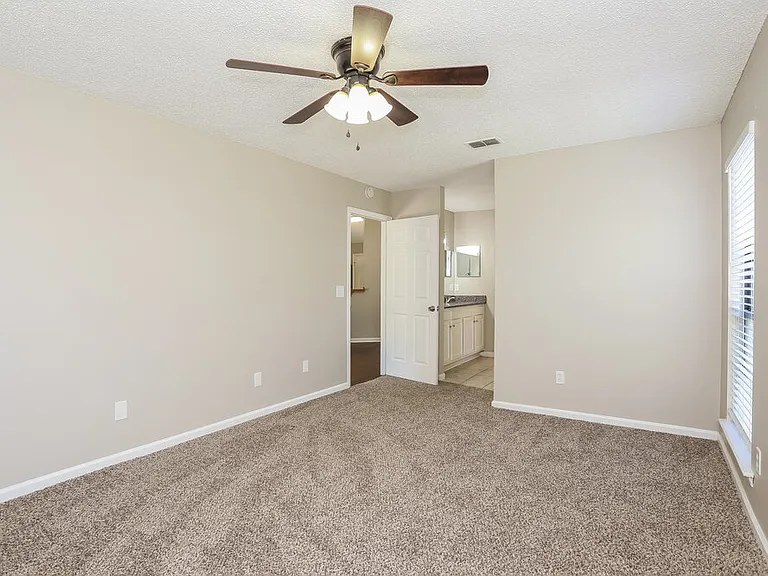 7609 Cinnamon Tea Ct — Photo 10