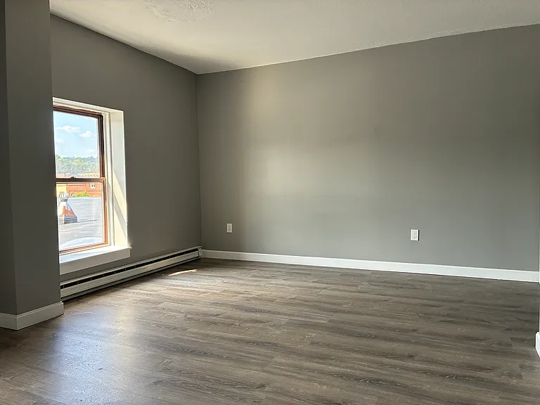301 Main St #401 — Photo 4