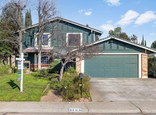 3205 Saturn Dr, Sacramento, CA 95827