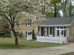 109 Powell Dr, Fuquay Varina, NC 27526
