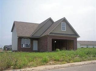 508 Blue Spruce Dr, Richmond, KY 40475