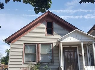 604 W Rogers St, Milwaukee, WI 53204