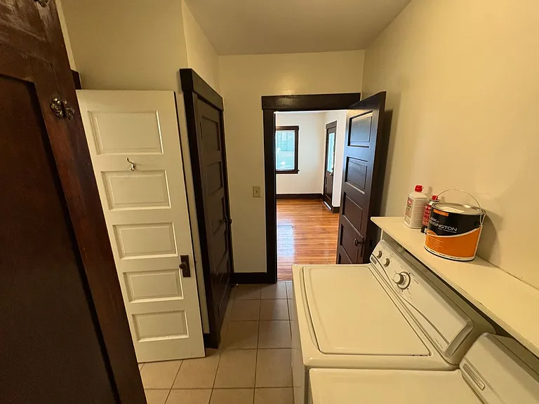 2209 Hawthorne Ave — Photo 19