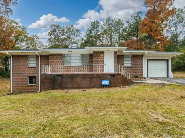 1115 25th St N, Pell City, AL 35125