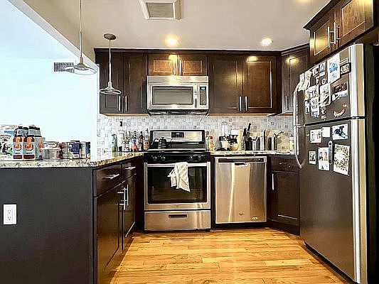 1st image of 184 Kosciuszko St #1F