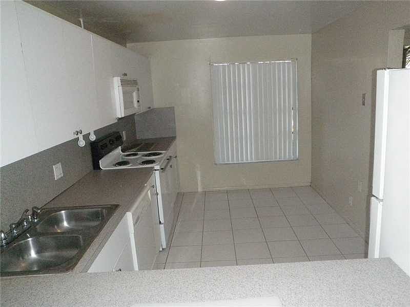 2nd image of 1232 NW 97th Ave