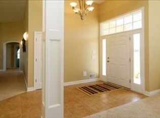 6544 Lindenhurst Ln, Kalamazoo, MI 49009