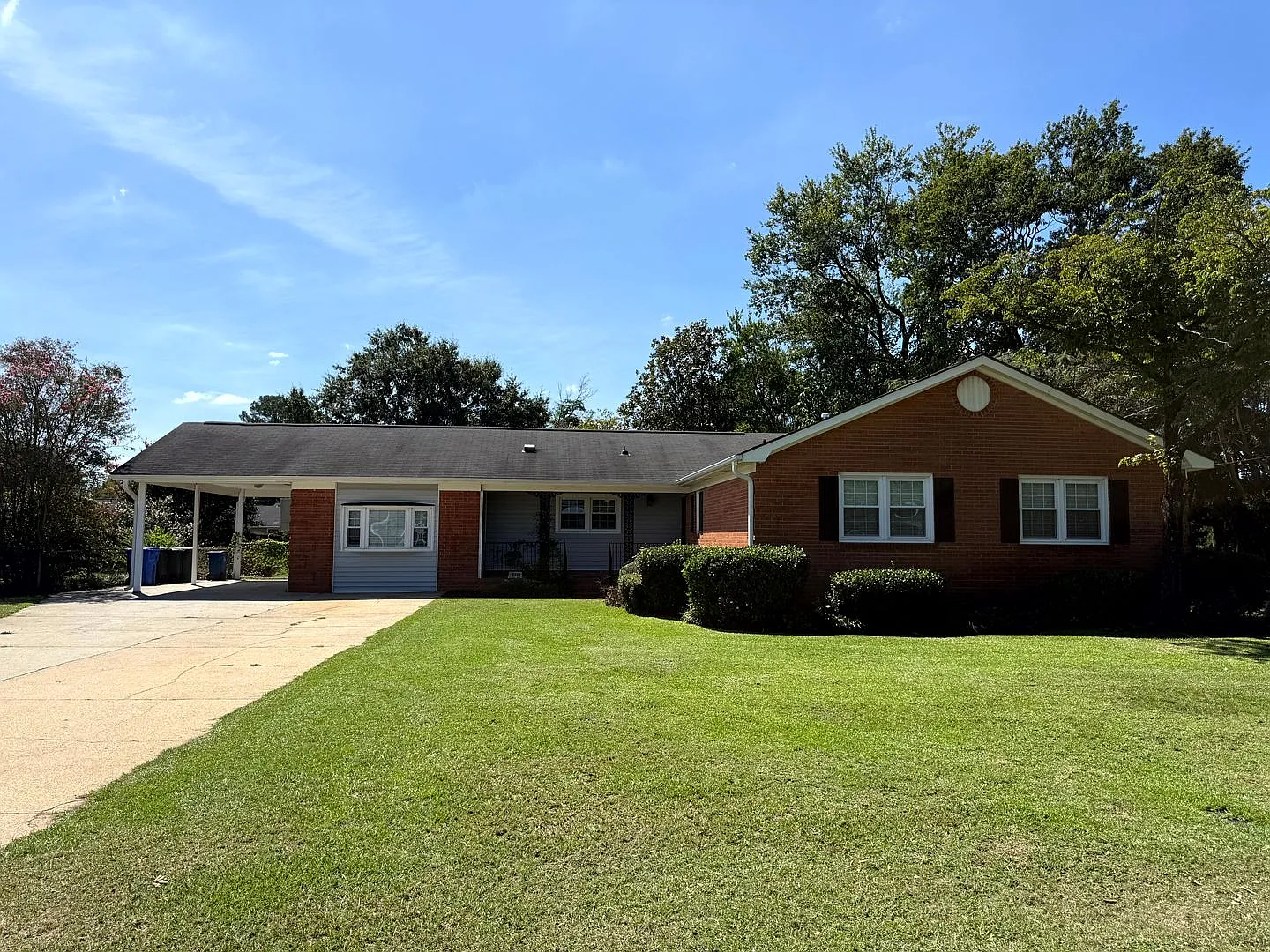 6441 Kincross Ave ~Arran Hills — Photo 1
