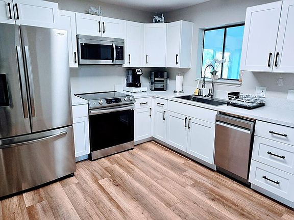 2nd image of 19385 Houston Dr