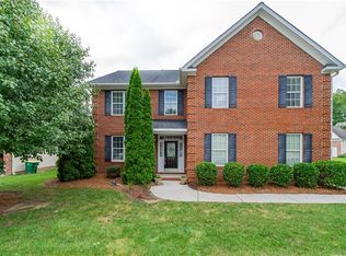 6740 Elm Hill Dr, Clemmons, NC 27012