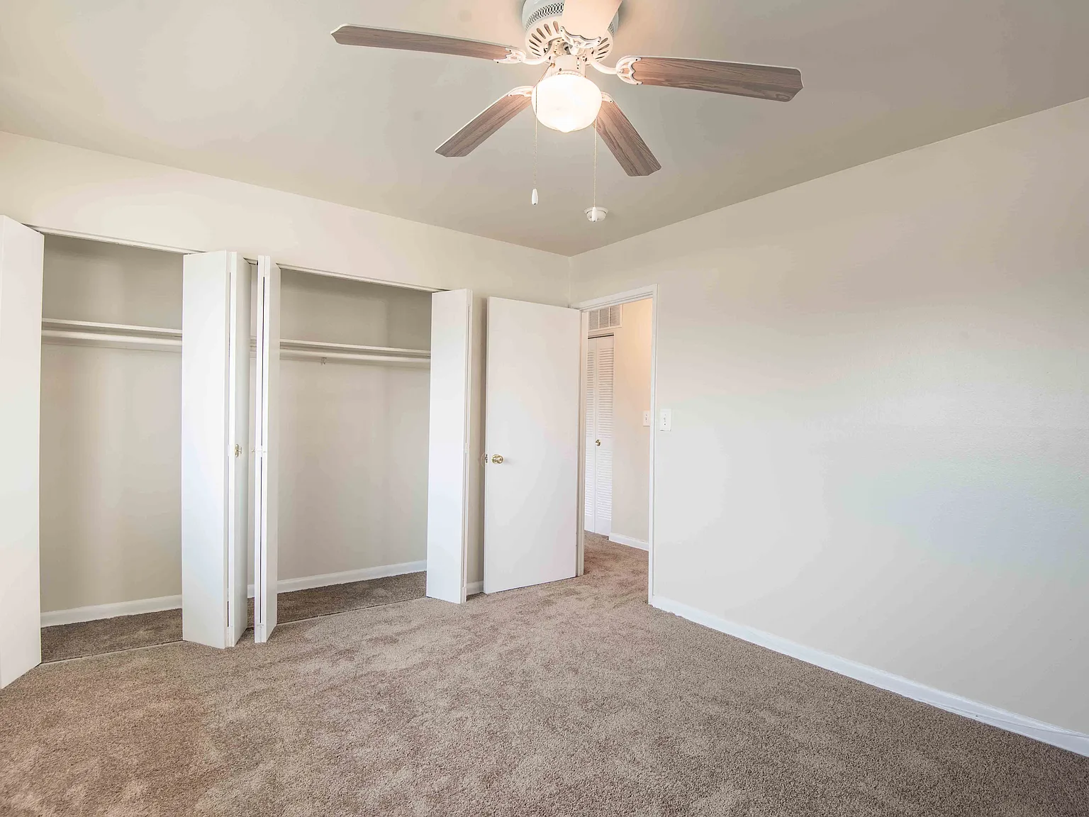 Greenlyn Apartments — Photo 4
