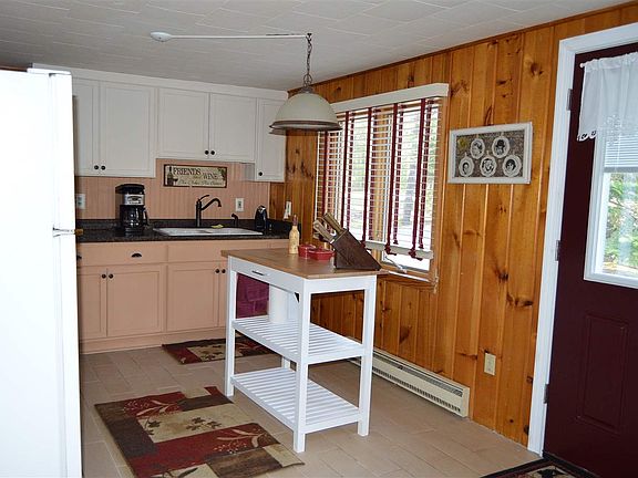 3rd image of 6397 Clearbrook Dr