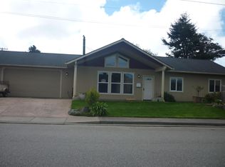 1045 Murphy Ave, Crescent City, CA 95531