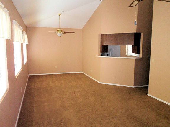 3rd image of 3921 E White Aster St