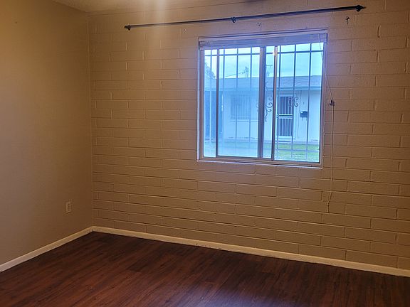 2nd image of 505 S Lesueur APT B