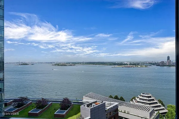 Sold by Corcoran | media 15