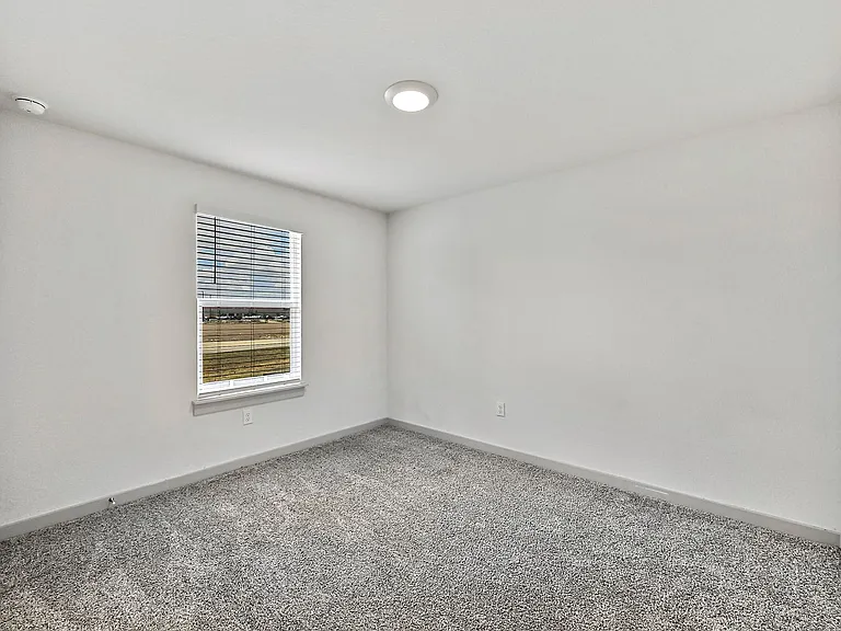 109 Cupreata Ln — Photo 25