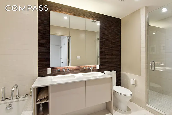 Rented by Compass | media 25
