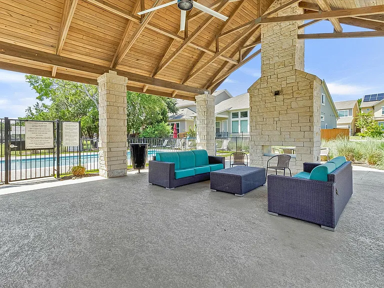 5820 Harper Park Dr #3 — Photo 26