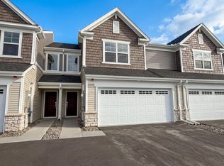 3022 Basswood St, Little Canada, MN 55117