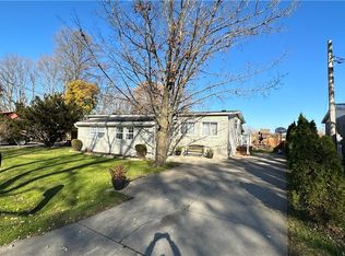 20 Martin Dr, Clinton, NY 13323