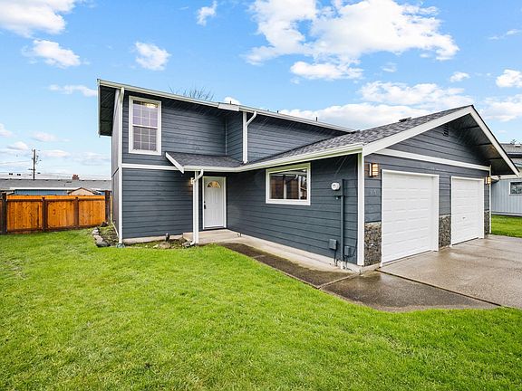 2nd image of 915 11th Ave NW