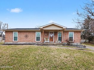 2416 Old Hickory Rd, Jeffersontown, KY 40299