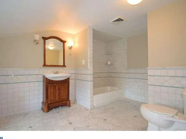 3fl bathroom
