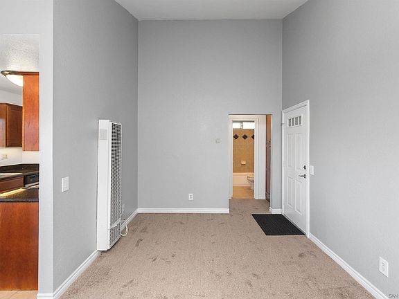 4th image of 4357 51st St Unit 4