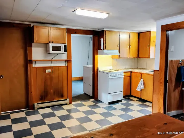 (undisclosed Address), Keene, NH 03431