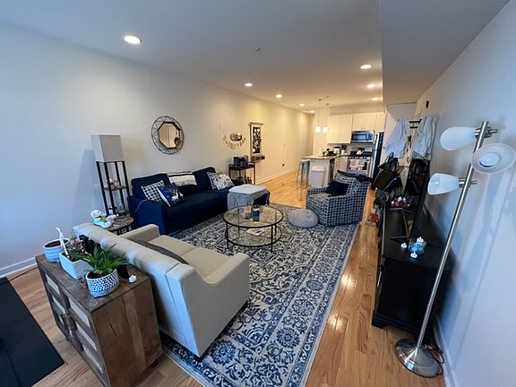 2nd image of 815-17 N Uber St #3