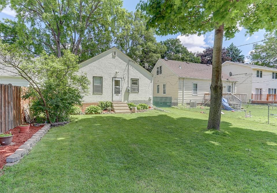 2nd image of 3423 Grimes Ave N