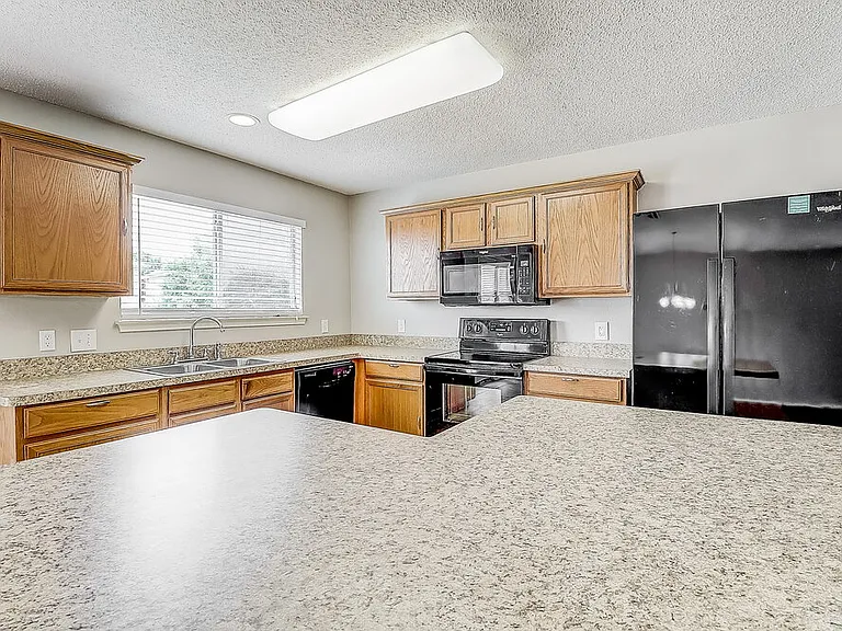 9209 Saint Martin Rd — Photo 8